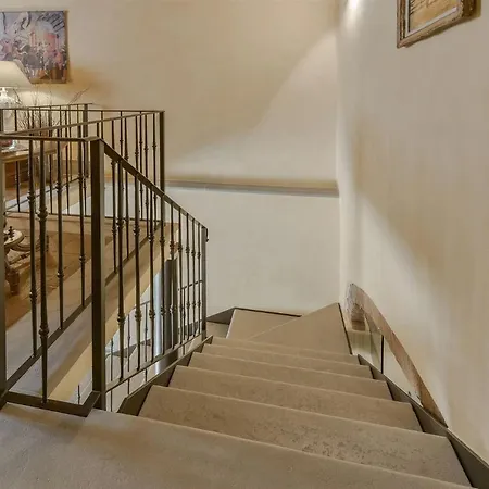 Villa Le Volte *